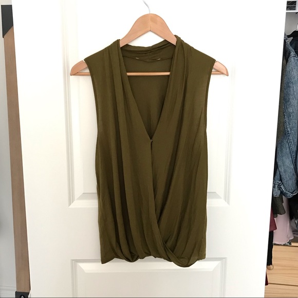Forever 21 Tops - Olive Flowy Top